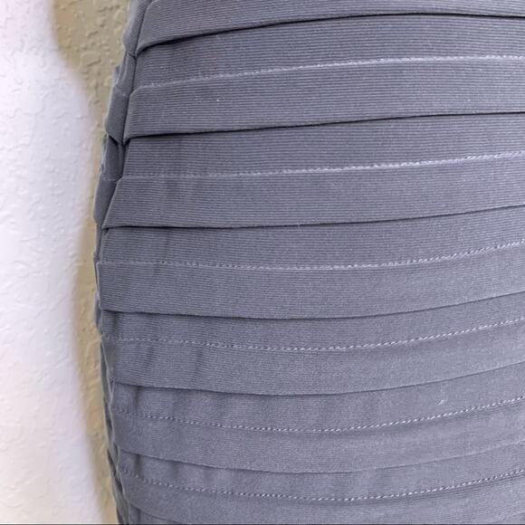 Cache charcoal gray rhinestone shoulder open back dress size 6 - Picture 13 of 15